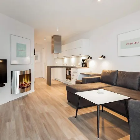 Apartment Ii *